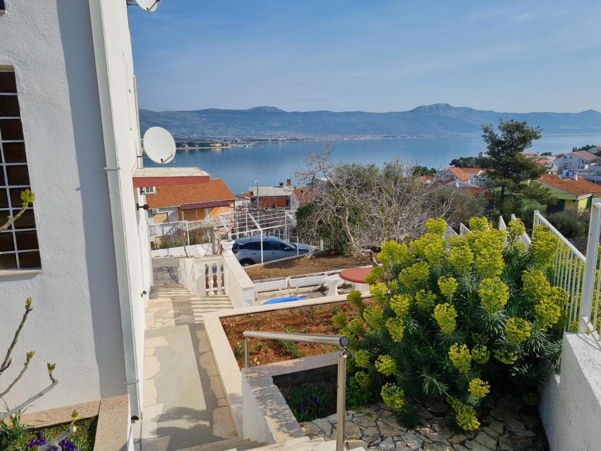 Villa Nena in central Dalmatia Traù Esterno foto